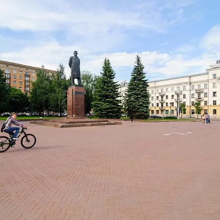 Апартаменты парк челюскинцев *